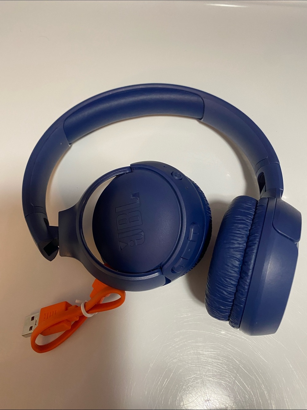 JBL Over-Ear Wireless Headphones in Deep Blue with Orange Cable